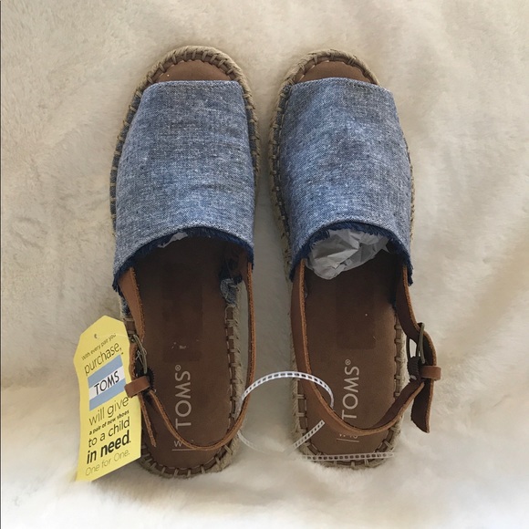 toms chambray sandals